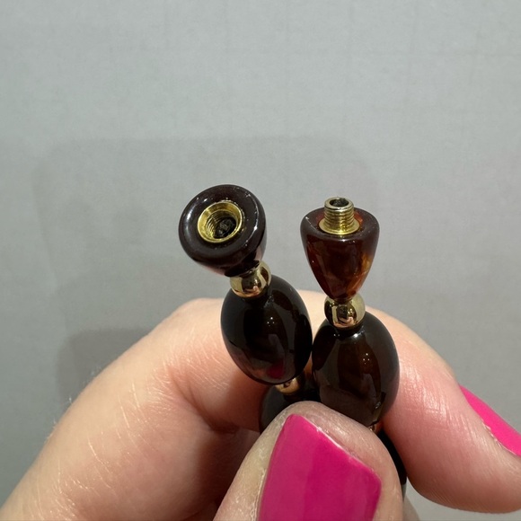 Vintage Elegant Brown Beaded Necklace with twist clasp - Picture 5 of 6